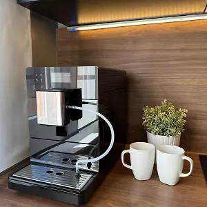 https://rainbow-apartments-1.krakowhotelspoland.com