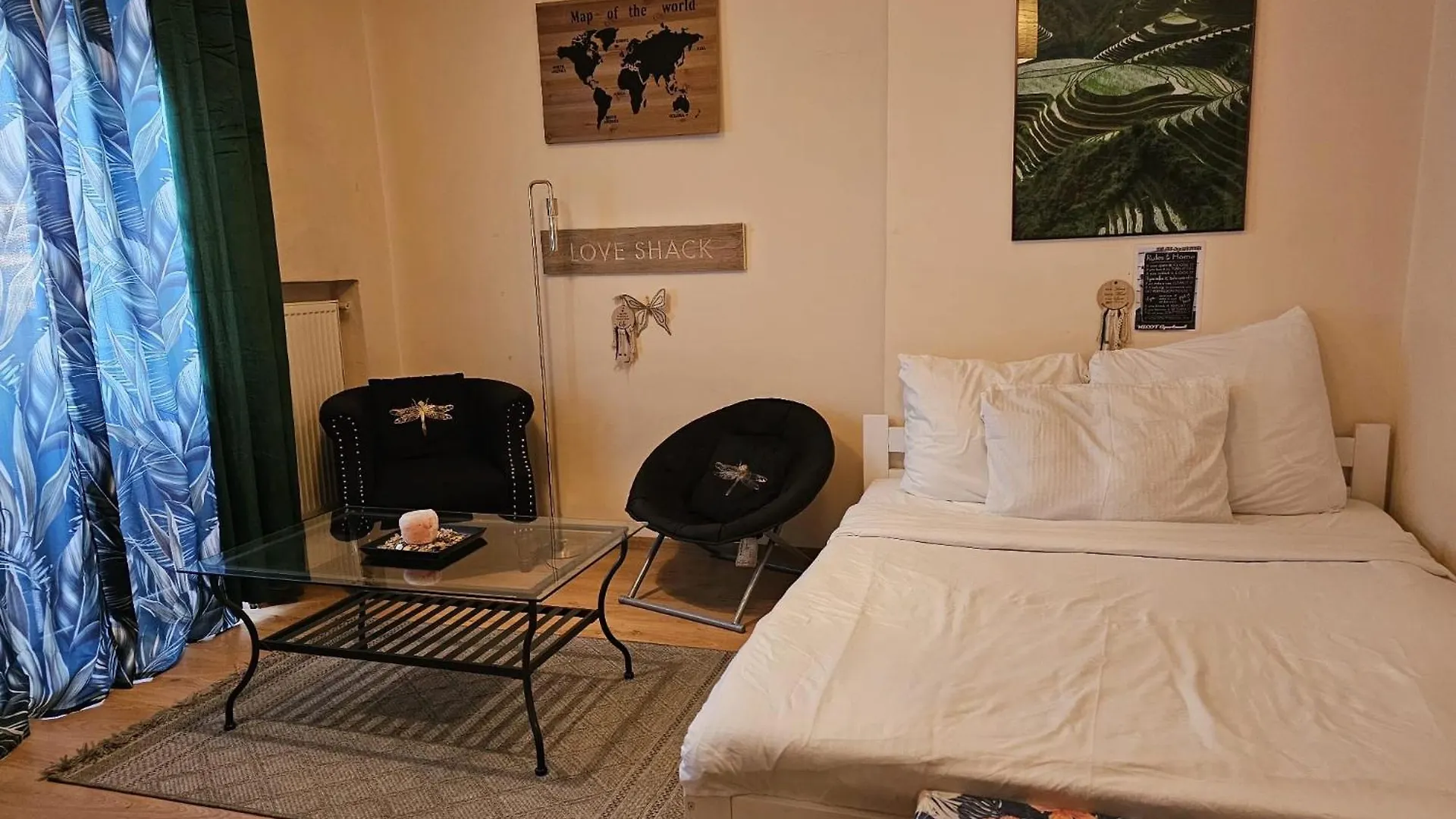 Warsaw Asian Vibe Apartment